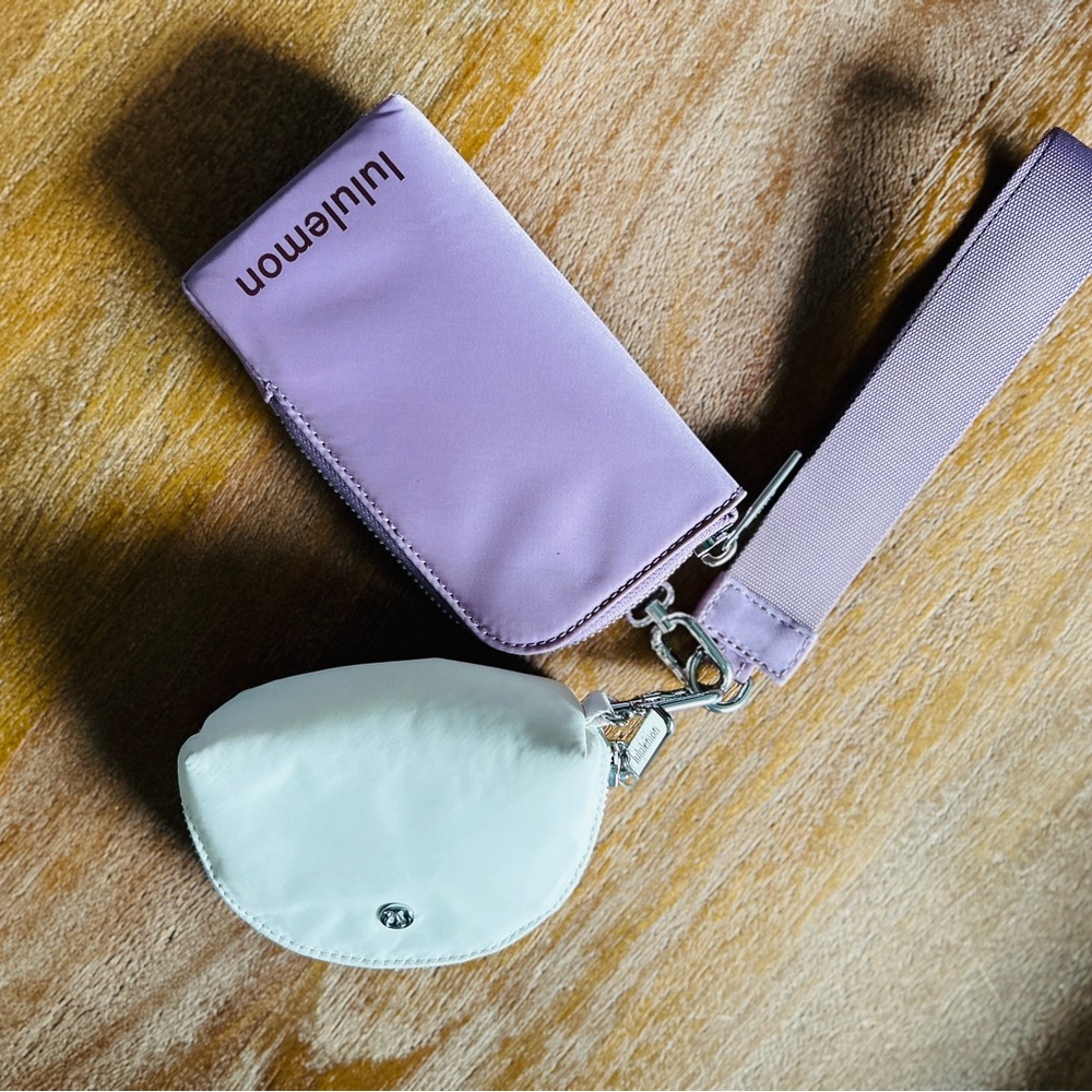 Lululemon Dual Pouch Wristlet (Large) Lavender/Cream